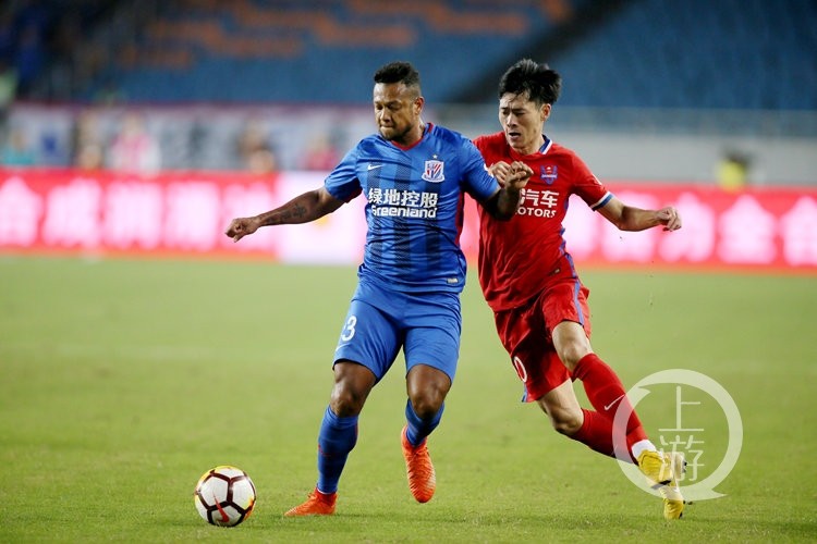 重庆斯威苦战不慎，临场换防后卫实力下降