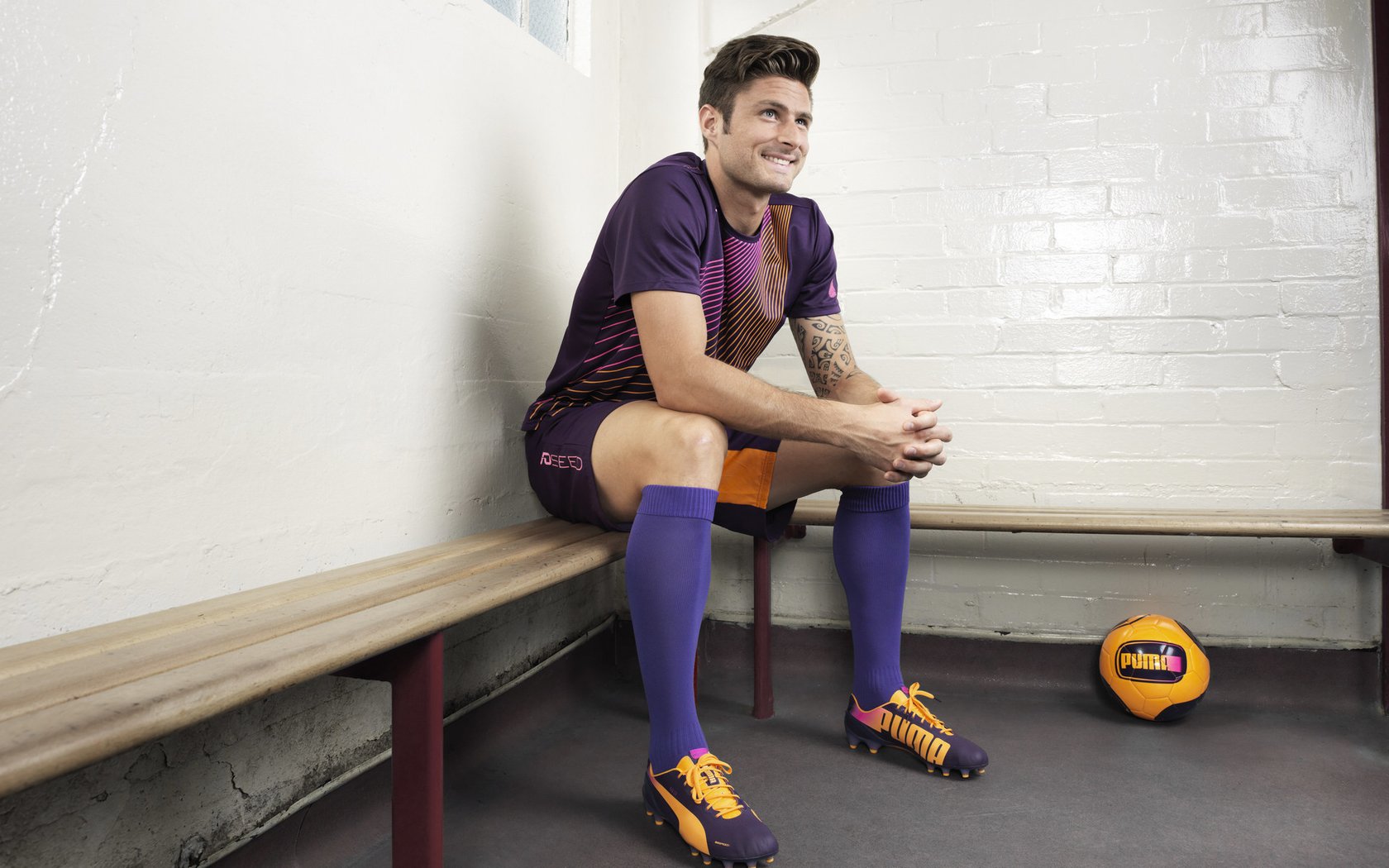 武切维奇攻防两端统治全场，76人热身赛力克深圳队展现唯一性